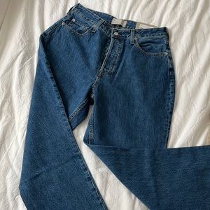 Everlane Curvy Cheeky Straight leg jean